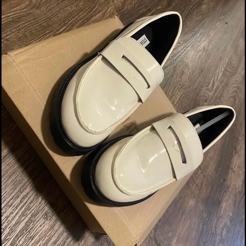 Steve Madden Loafers